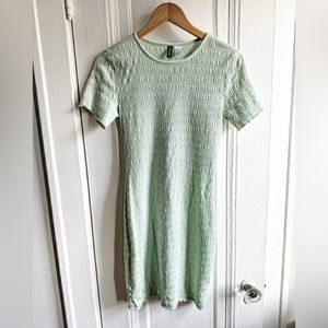 H&M body contour dress